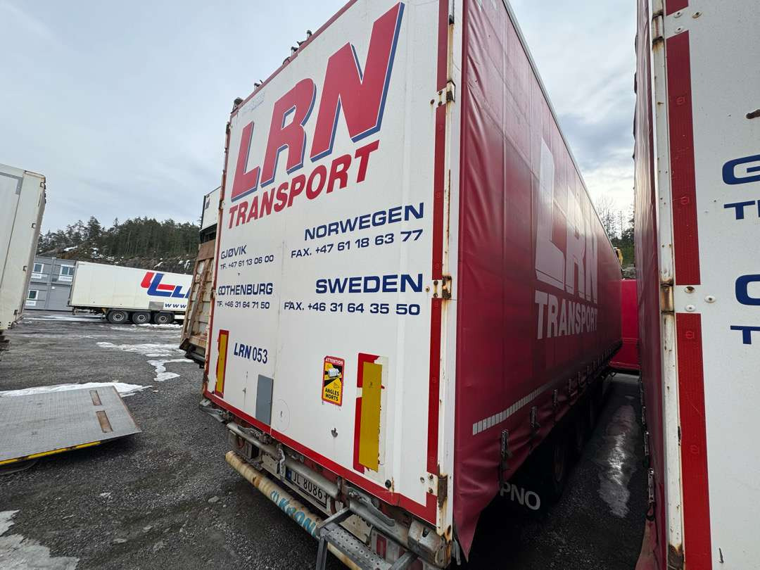 2015 KRONE Profi Liner / MEGA / Curtain / Lifting roof - Remorque: photos 2 2015 KRONE Profi Liner / MEGA / Curtain / Lifting roof - Remorque: photos 2