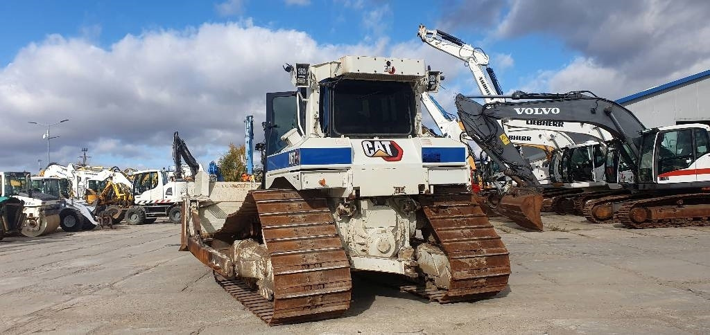 CAT D 6 T LGP - Bulldozer: photos 3 CAT D 6 T LGP - Bulldozer: photos 3