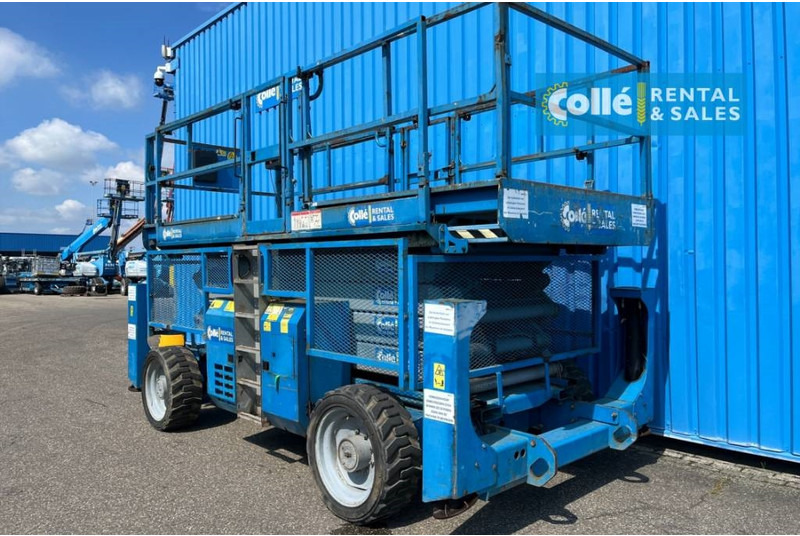 Genie GS 4390 RT | 2008 - Nacelle ciseaux: photos 3 Genie GS 4390 RT | 2008 - Nacelle ciseaux: photos 3