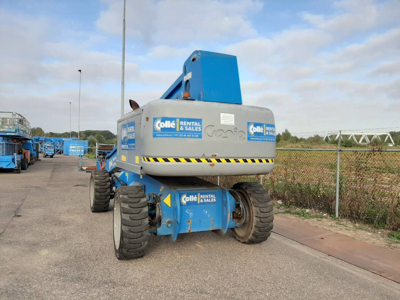 Genie S 100 HD - Nacelle télescopique: photos 4 Genie S 100 HD - Nacelle télescopique: photos 4