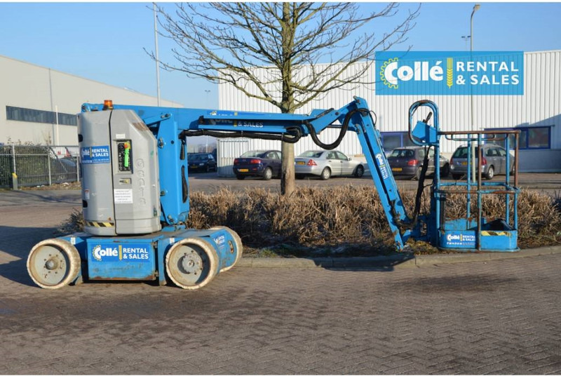 Genie Z-30/20N | 2004 - Nacelle articulée: photos 4 Genie Z-30/20N | 2004 - Nacelle articulée: photos 4