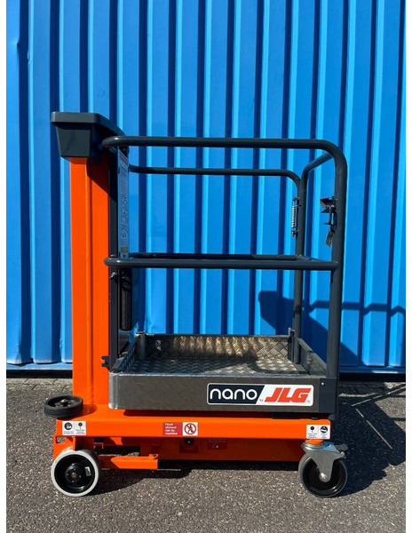 JLG Nano - Nacelle à mât vertical: photos 2 JLG Nano - Nacelle à mât vertical: photos 2
