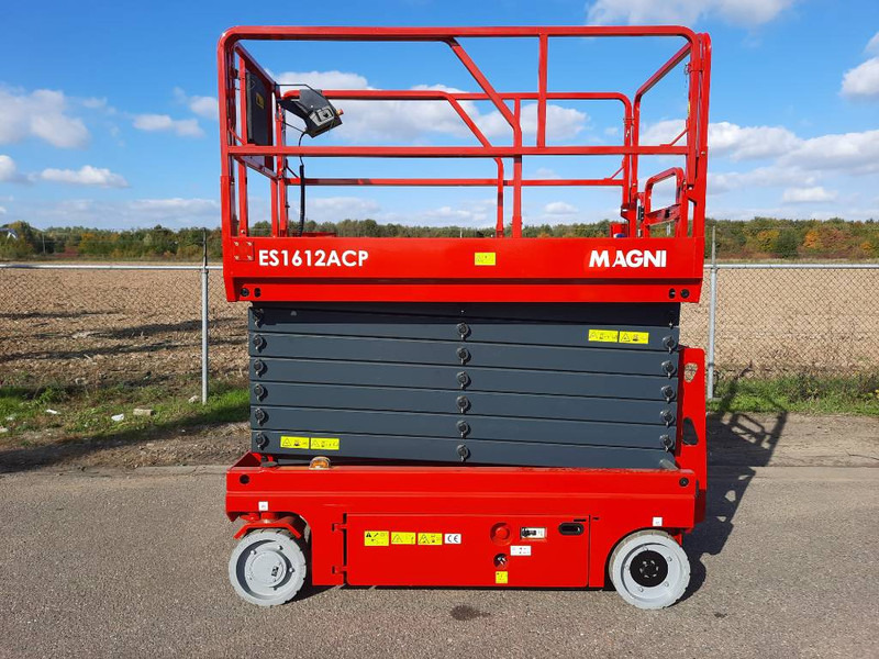 MAGNI ES 1612 AC | ES1612AC - Nacelle ciseaux: photos 4 MAGNI ES 1612 AC | ES1612AC - Nacelle ciseaux: photos 4