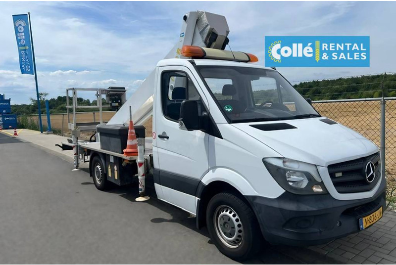 Palfinger P 260 B | 2017 - Camion avec nacelle: photos 1 Palfinger P 260 B | 2017 - Camion avec nacelle: photos 1