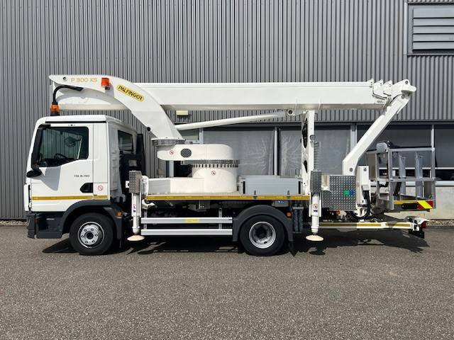 Palfinger P 300 KS | 2023 - Camion avec nacelle: photos 1 Palfinger P 300 KS | 2023 - Camion avec nacelle: photos 1