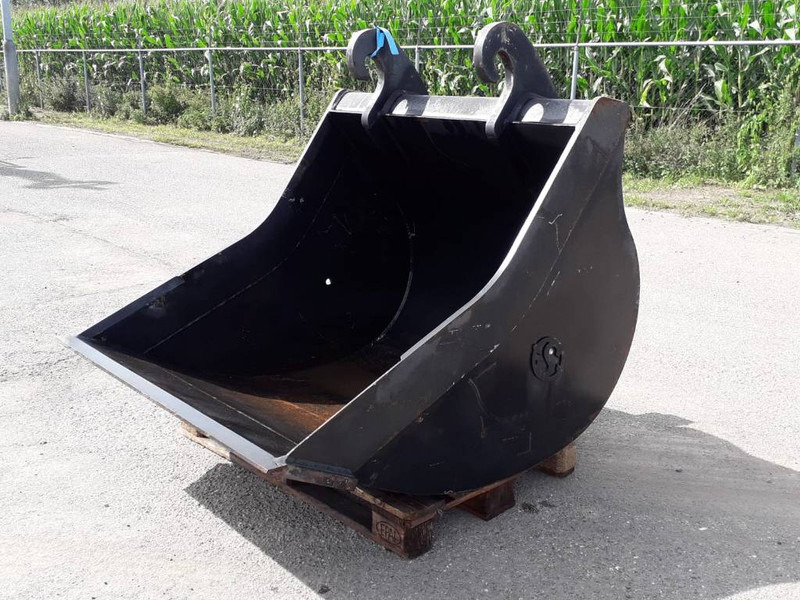 STORM buckets L1340 MM1200 CW30 (dieplepel) - Godet pour Engins de chantier: photos 3 STORM buckets L1340 MM1200 CW30 (dieplepel) - Godet pour Engins de chantier: photos 3