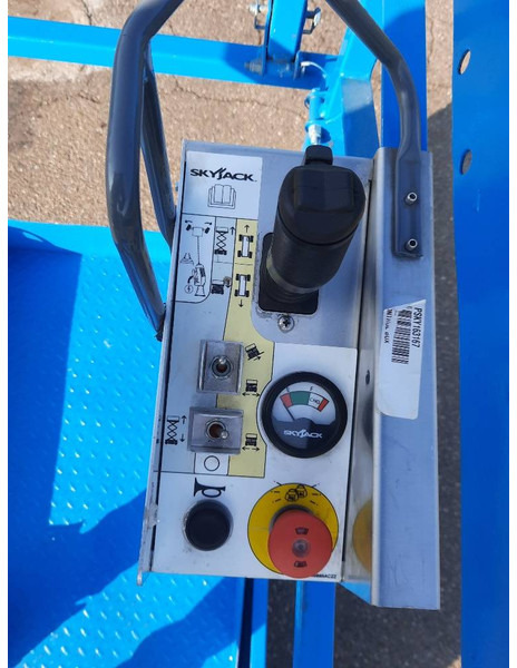 Skyjack SJ 3219 | 2016 - Nacelle ciseaux: photos 4 Skyjack SJ 3219 | 2016 - Nacelle ciseaux: photos 4