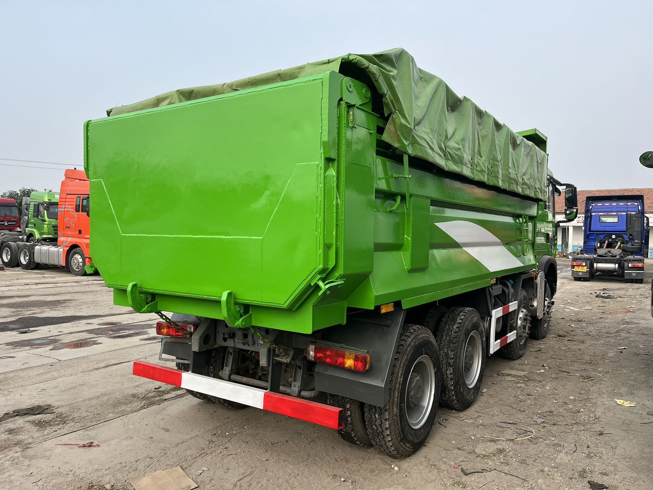 HOWO - Camion benne: photos 4 HOWO - Camion benne: photos 4