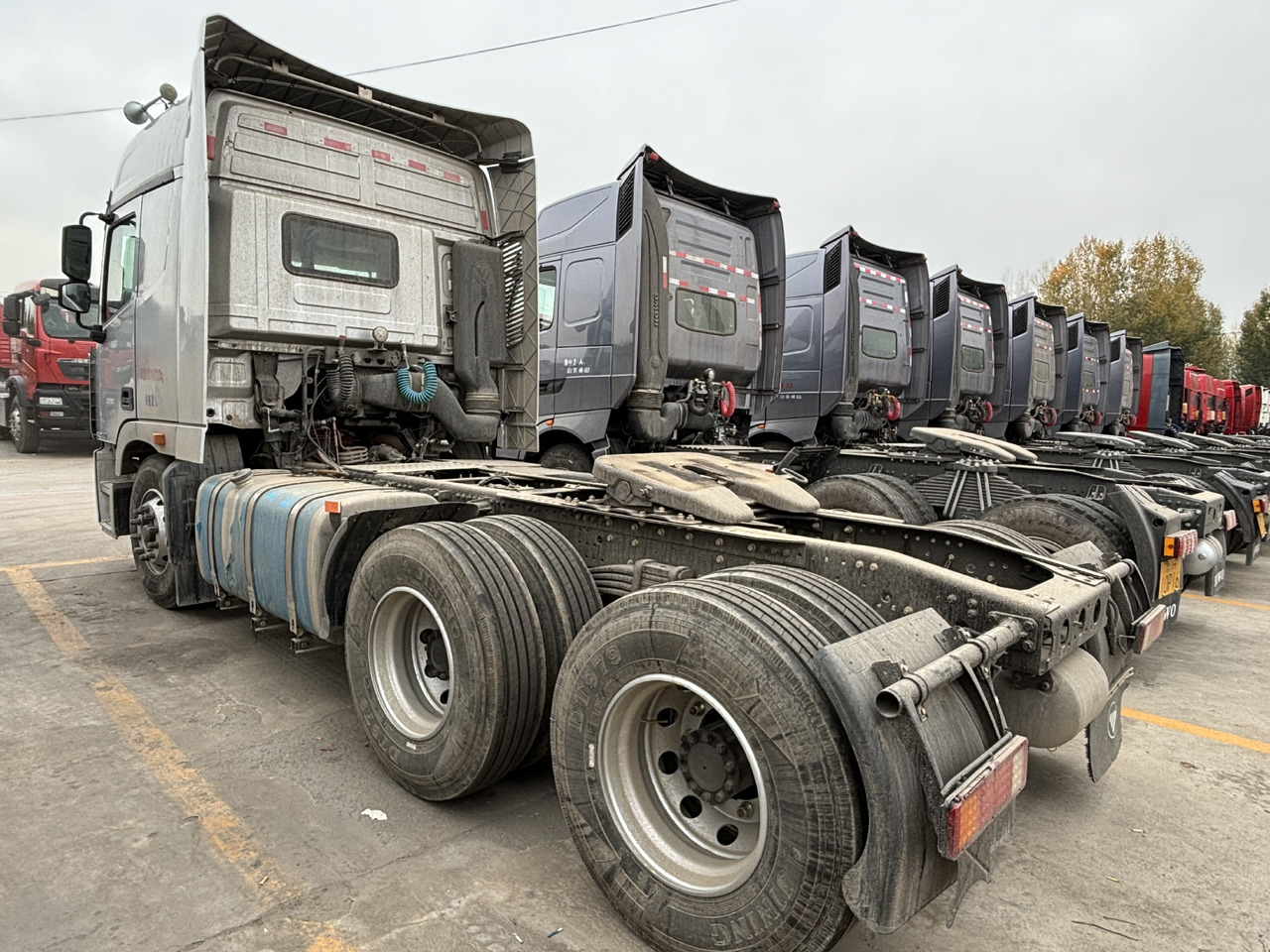 AUMAN GTL - Tracteur routier: photos 5 AUMAN GTL - Tracteur routier: photos 5