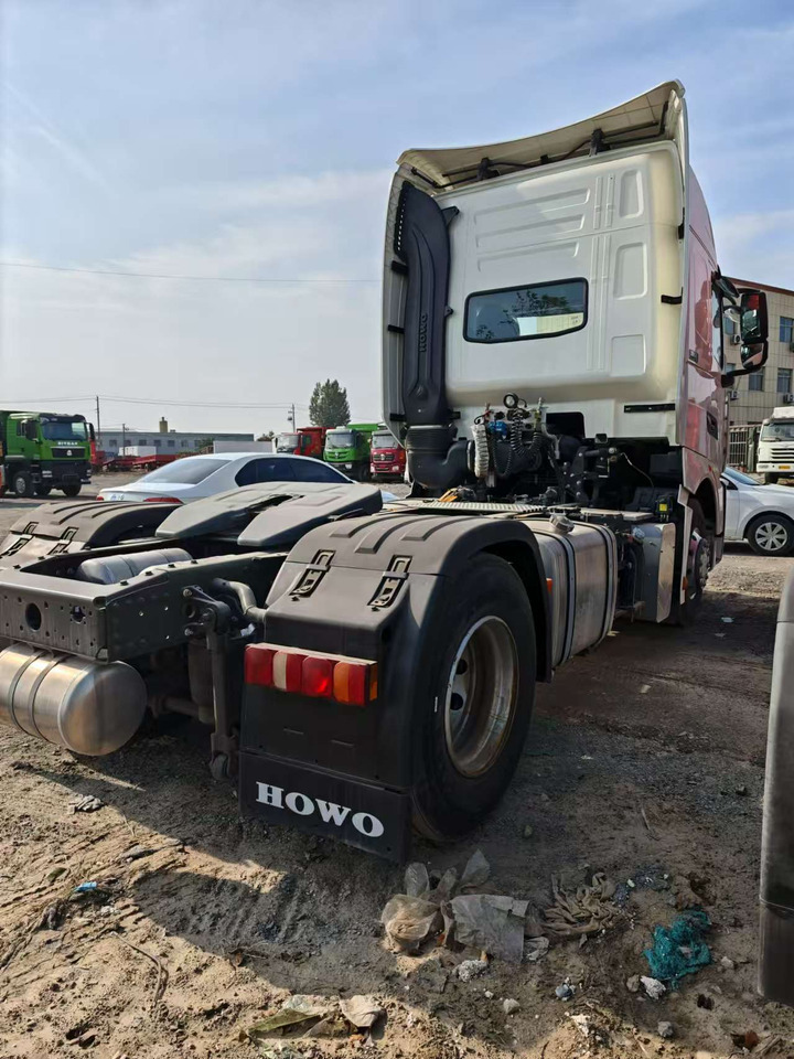 HOWO - Tracteur routier: photos 4 HOWO - Tracteur routier: photos 4