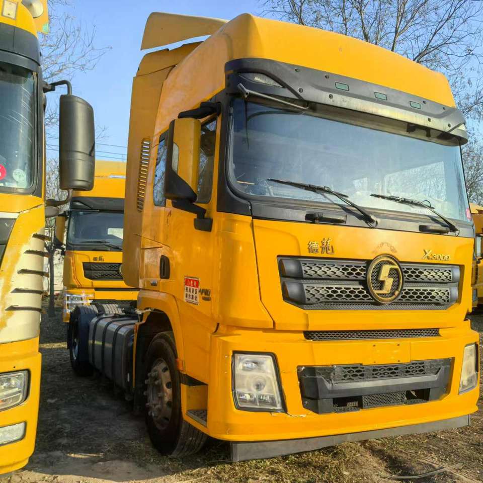 SHACMAN X3000 - Tracteur routier: photos 1 SHACMAN X3000 - Tracteur routier: photos 1