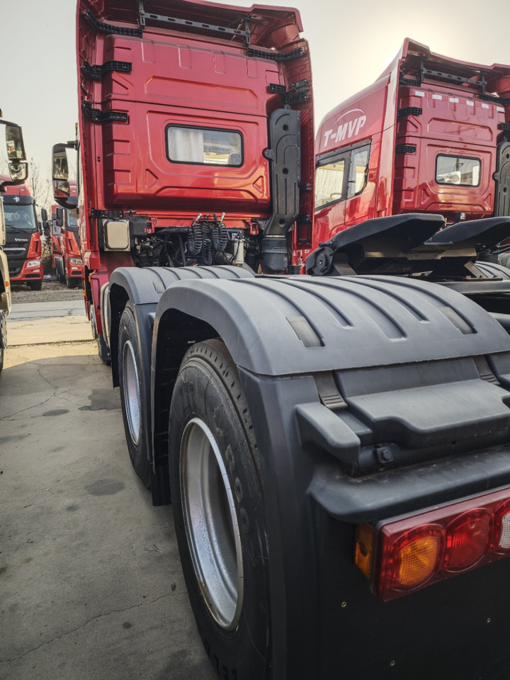 SHACMAN X5000 - Tracteur routier: photos 3 SHACMAN X5000 - Tracteur routier: photos 3