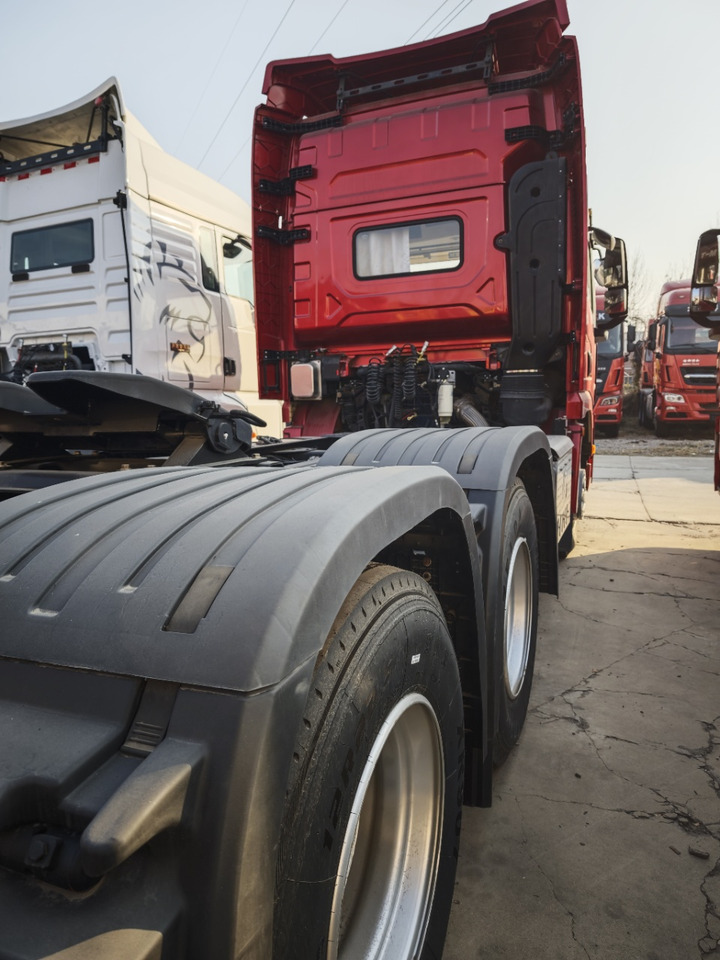 SHACMAN X5000 - Tracteur routier: photos 5 SHACMAN X5000 - Tracteur routier: photos 5
