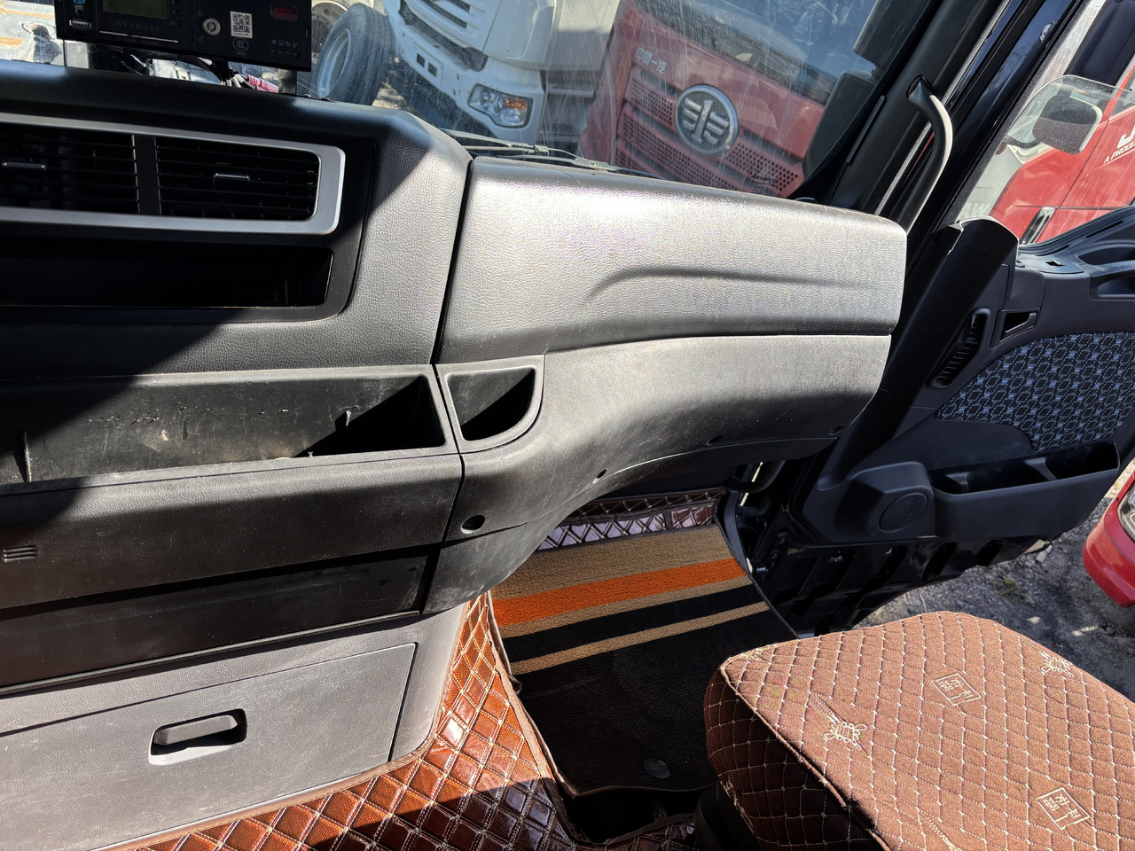 SITRAK G7 - Tracteur routier: photos 5 SITRAK G7 - Tracteur routier: photos 5