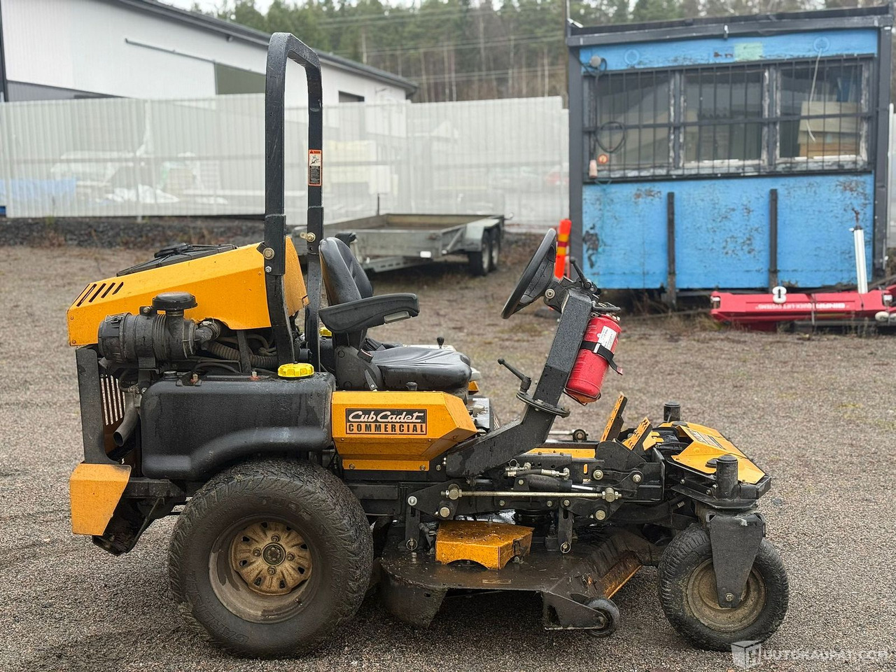 Cub Cadet 6032 TANK suurteholeikkuri Dieselmoottorilla!, Jyväskylä - Autre matériel: photos 3 Cub Cadet 6032 TANK suurteholeikkuri Dieselmoottorilla!, Jyväskylä - Autre matériel: photos 3