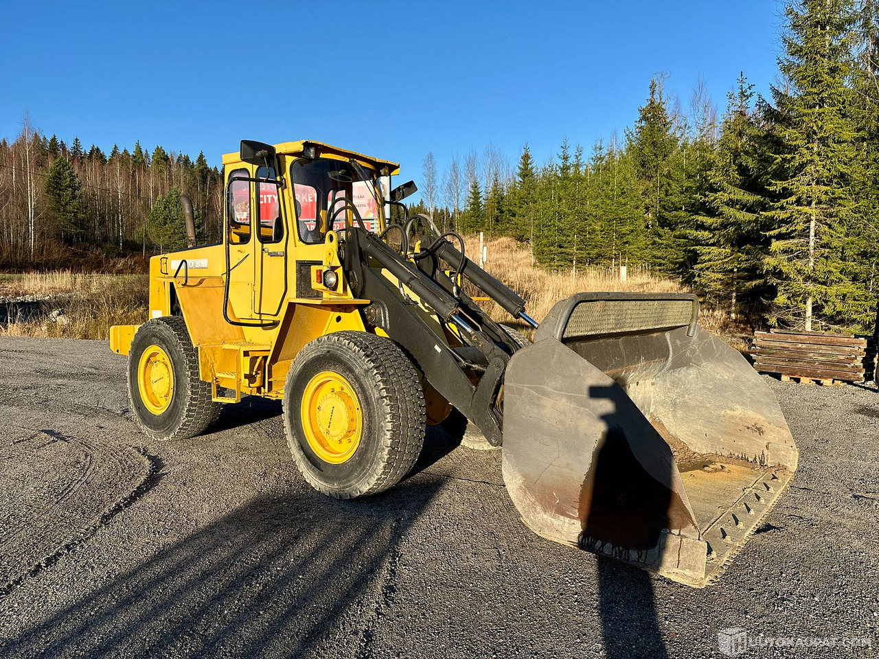 Volvo BM 4300 Pyöräkuormaaja, vm 1979, Muurame - Autre matériel: photos 2 Volvo BM 4300 Pyöräkuormaaja, vm 1979, Muurame - Autre matériel: photos 2