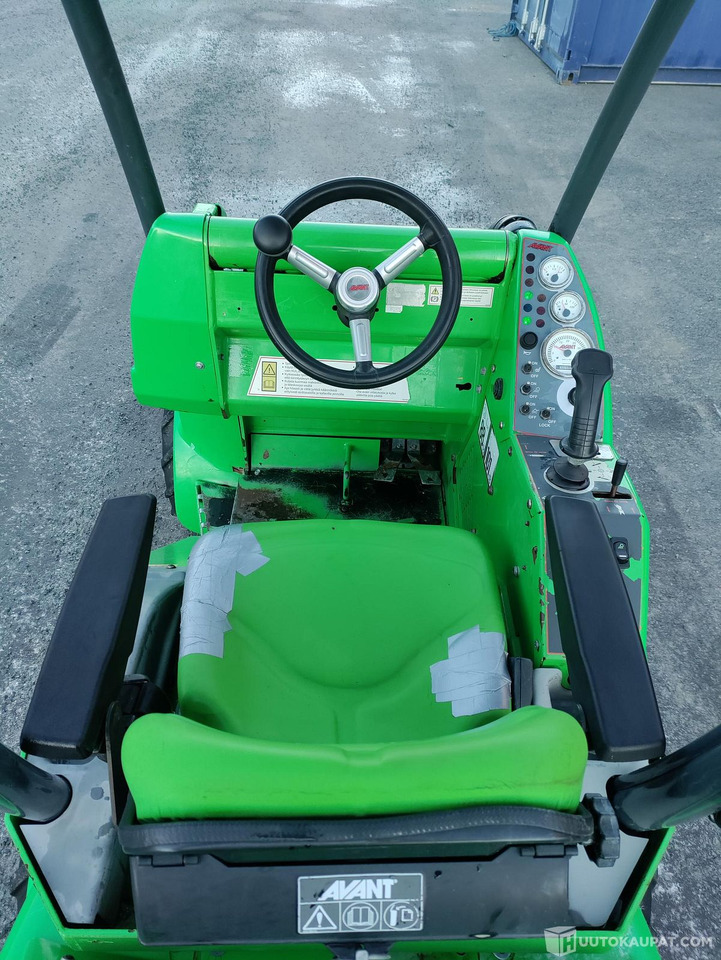 Avant 528 Diesel sorakauhalla, 2016, Oulu - Valet de ferme: photos 5 Avant 528 Diesel sorakauhalla, 2016, Oulu - Valet de ferme: photos 5