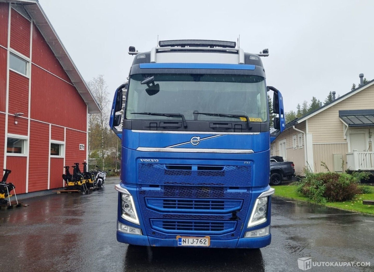 Volvo FH 84 TR-D13, 2016, Seinäjoki - Camion: photos 2 Volvo FH 84 TR-D13, 2016, Seinäjoki - Camion: photos 2