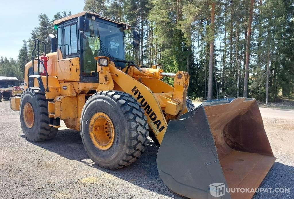 Hyundai HL 960, 2016, 10 210 h Pyöräkuormaaja Nähtävillä Okra messuilla, Oripää - Engins de chantier: photos 3 Hyundai HL 960, 2016, 10 210 h Pyöräkuormaaja Nähtävillä Okra messuilla, Oripää - Engins de chantier: photos 3