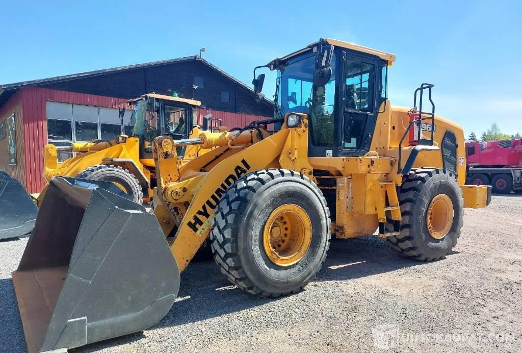 Hyundai HL 960, 2016, 10 210 h Pyöräkuormaaja Nähtävillä Okra messuilla, Oripää - Engins de chantier: photos 2 Hyundai HL 960, 2016, 10 210 h Pyöräkuormaaja Nähtävillä Okra messuilla, Oripää - Engins de chantier: photos 2
