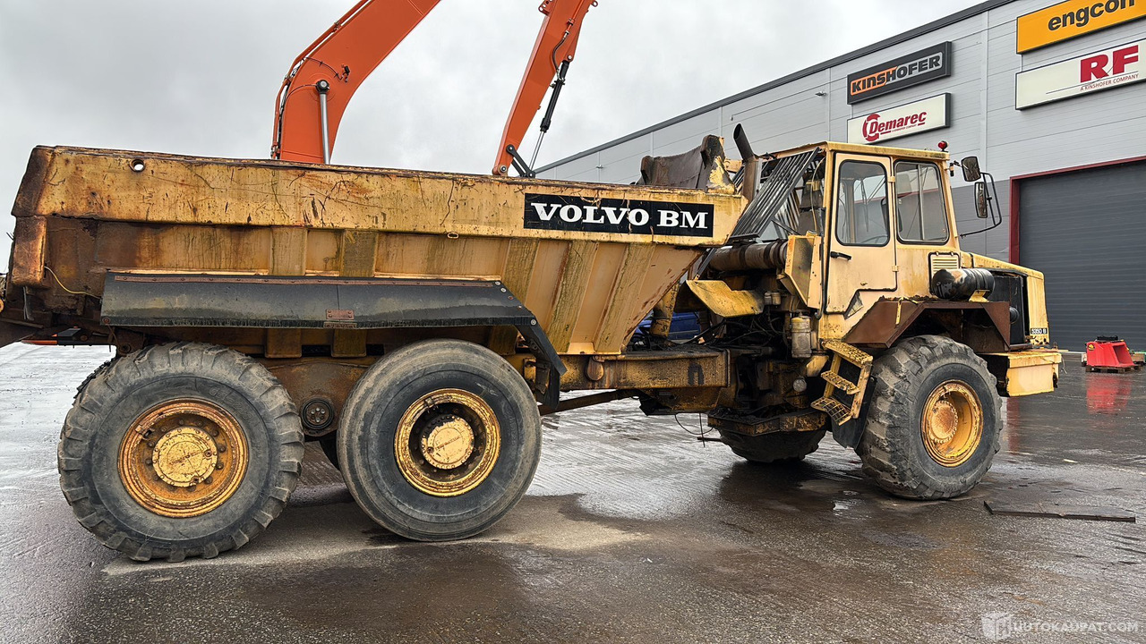 Volvo BM 5350B-4X4+2 Dumpperi *28 800 h / Vuosimallia 1985 / ALV-vähennyskelpoinen*, Lempäälä - Engins de chantier: photos 2 Volvo BM 5350B-4X4+2 Dumpperi *28 800 h / Vuosimallia 1985 / ALV-vähennyskelpoinen*, Lempäälä - Engins de chantier: photos 2