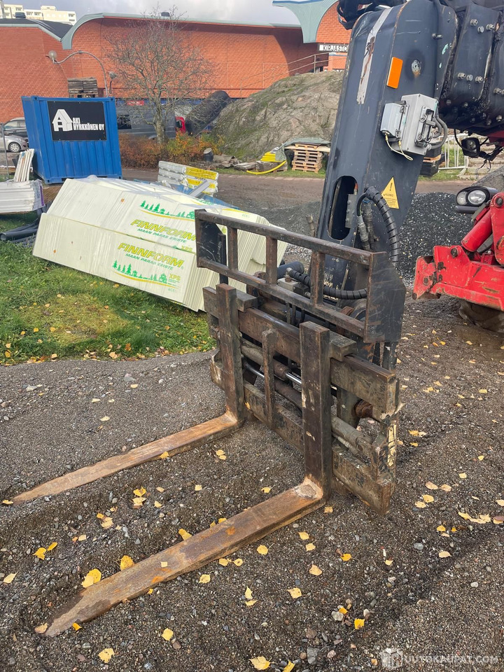 Kurottaja Manitou MRT 2540, 2007, Tampere, Tampere - Chariot télescopique: photos 3 Kurottaja Manitou MRT 2540, 2007, Tampere, Tampere - Chariot télescopique: photos 3