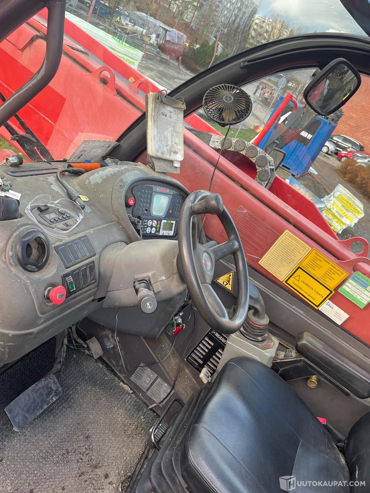 Kurottaja Manitou MRT 2540, 2007, Tampere, Tampere - Chariot télescopique: photos 4 Kurottaja Manitou MRT 2540, 2007, Tampere, Tampere - Chariot télescopique: photos 4