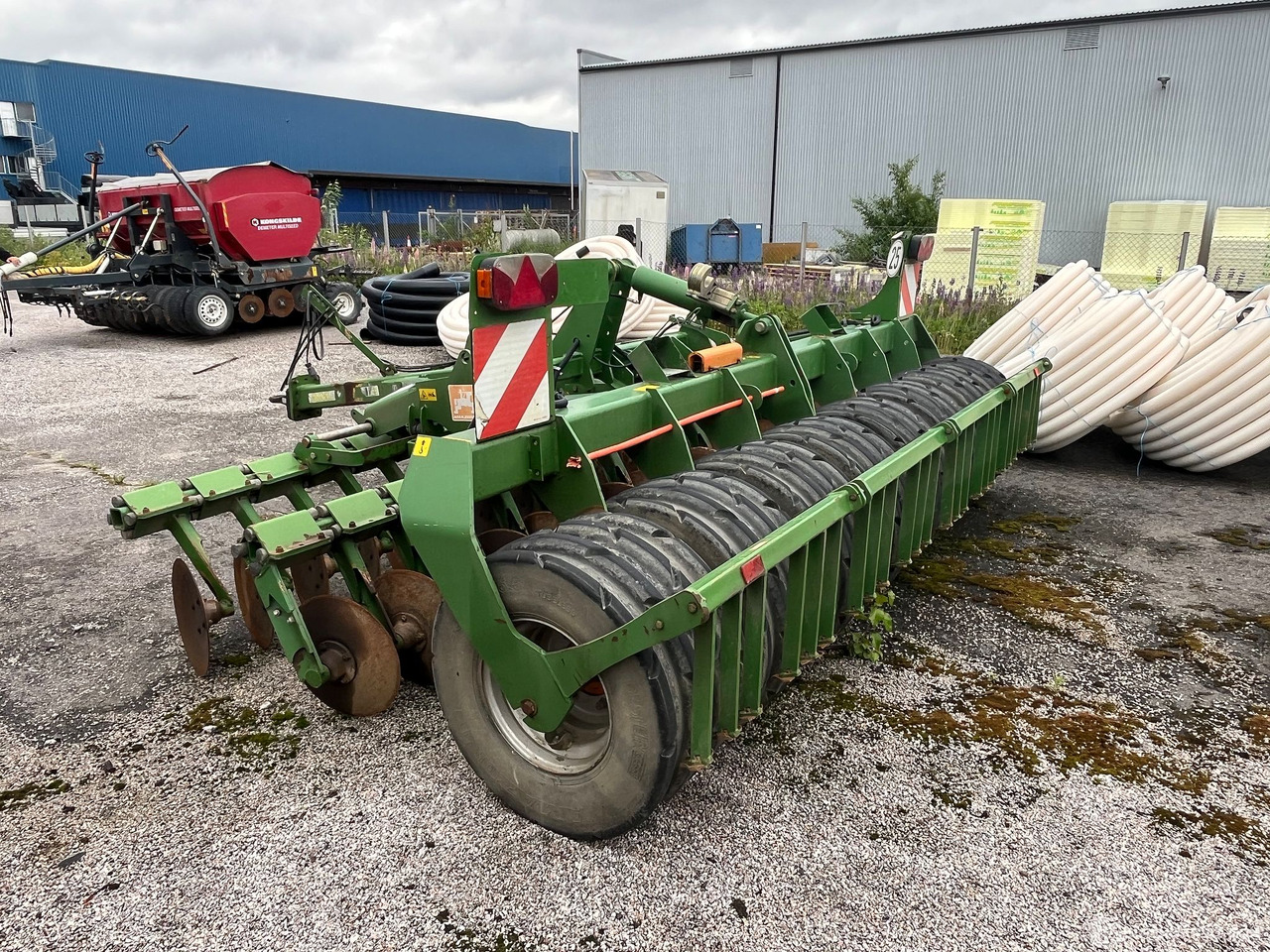 Amazone Catros 4001-T, hinattava lautasmuokkain, Salo - Machine agricole: photos 4 Amazone Catros 4001-T, hinattava lautasmuokkain, Salo - Machine agricole: photos 4