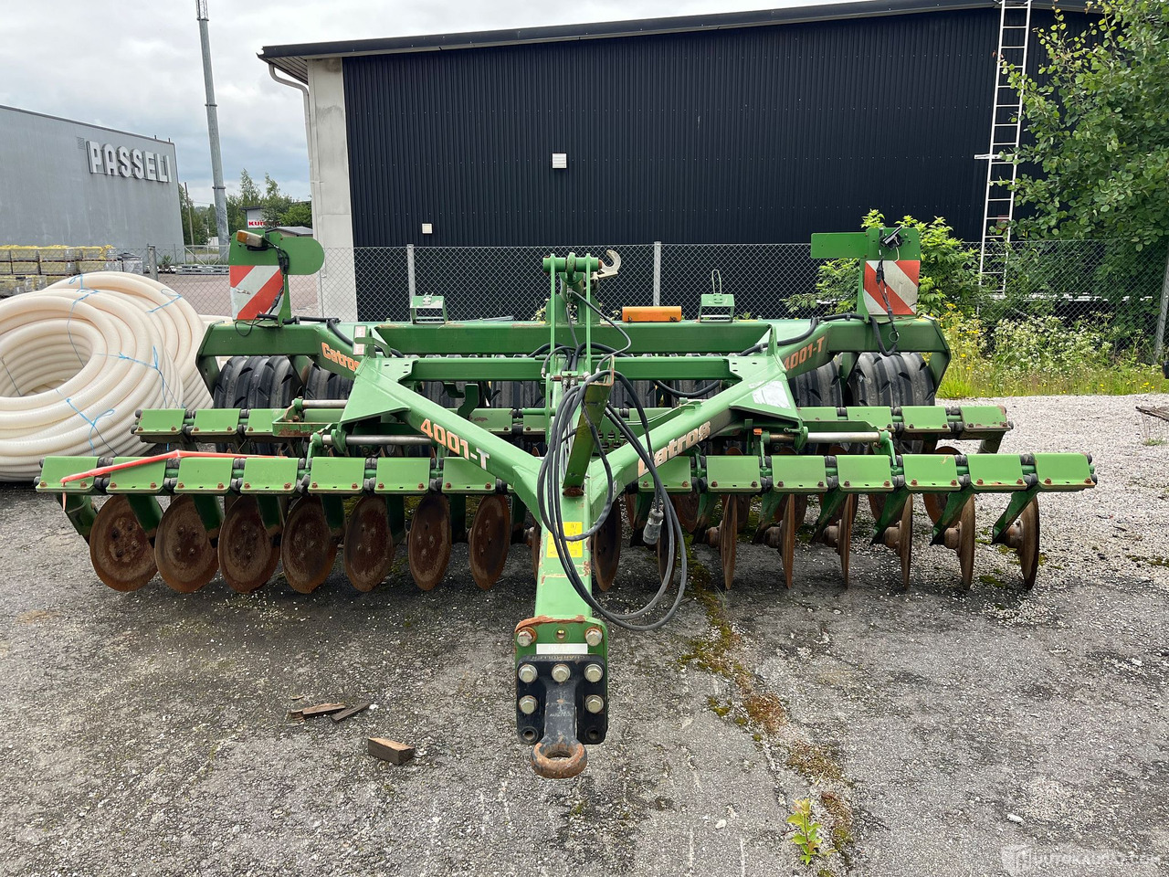 Amazone Catros 4001-T, hinattava lautasmuokkain, Salo - Machine agricole: photos 1 Amazone Catros 4001-T, hinattava lautasmuokkain, Salo - Machine agricole: photos 1