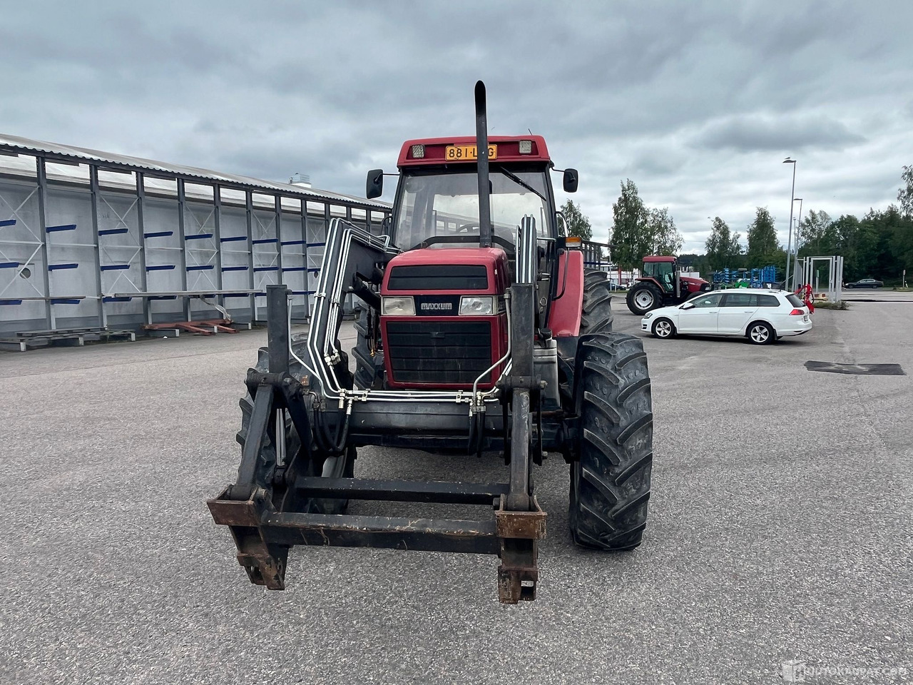 Case IH MAXXUM 5130, traktori kuormaajalla, 1992, Salo - Machine agricole: photos 3 Case IH MAXXUM 5130, traktori kuormaajalla, 1992, Salo - Machine agricole: photos 3
