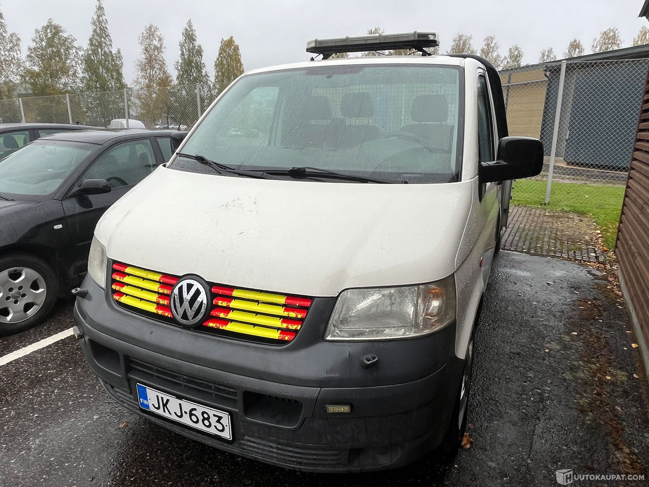 Volkswagen Transporter, lava-auto, 2007, korjattavaksi, Salo - Utilitaire plateau: photos 4 Volkswagen Transporter, lava-auto, 2007, korjattavaksi, Salo - Utilitaire plateau: photos 4