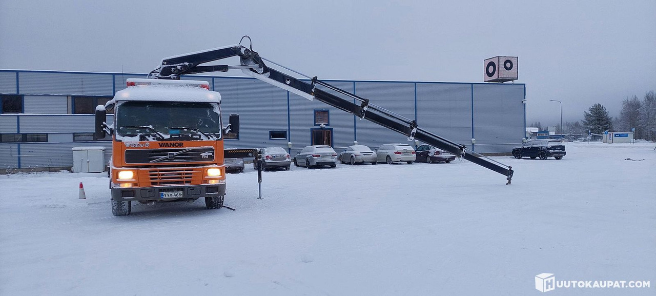 Volvo FM7, 1999, Kajaani - Camion plateau, Camion grue: photos 3 Volvo FM7, 1999, Kajaani - Camion plateau, Camion grue: photos 3