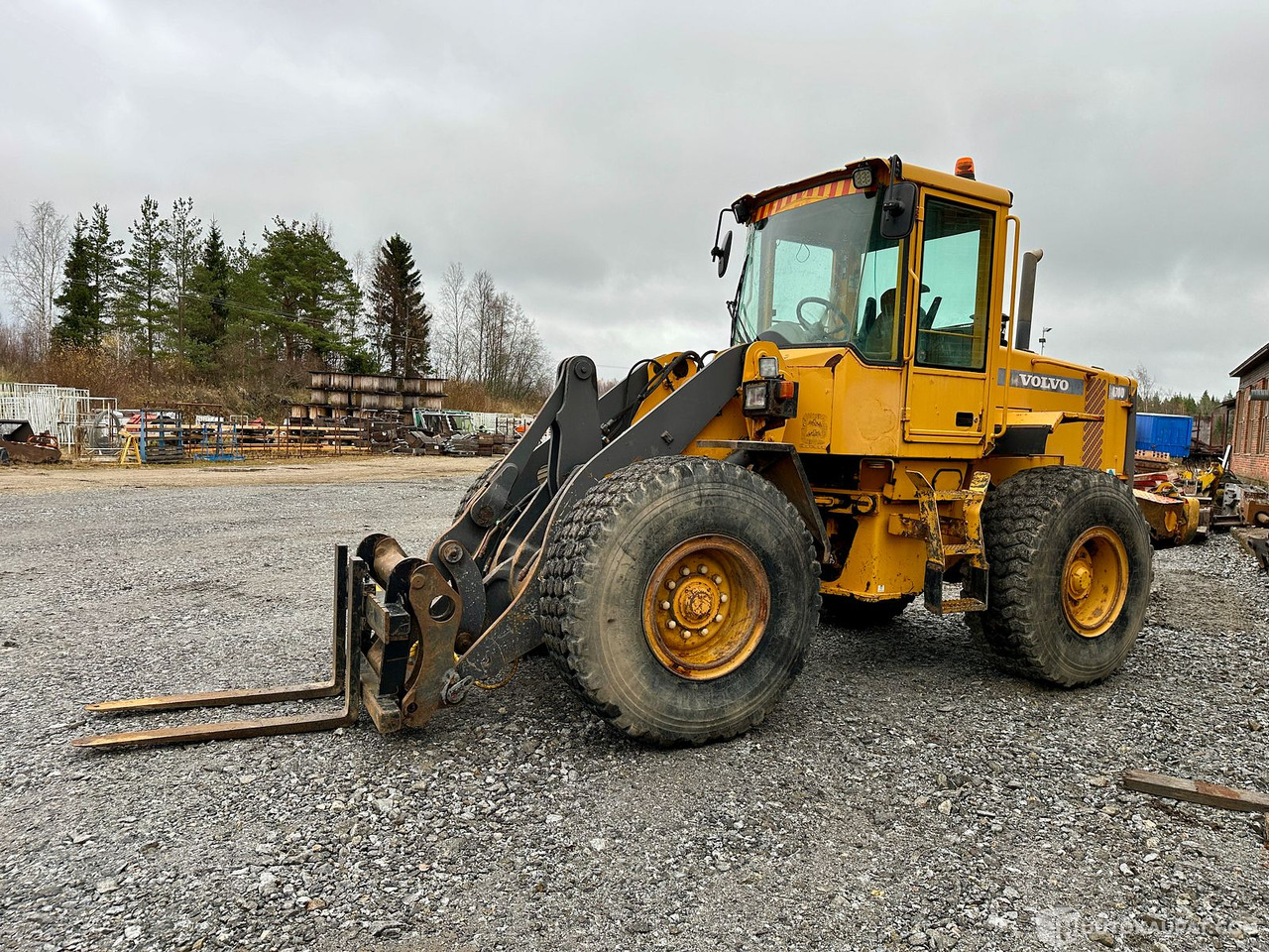 Volvo L70D, 2001, Diesel, 25 788 h, Kurikka - Chargeuse sur pneus: photos 1 Volvo L70D, 2001, Diesel, 25 788 h, Kurikka - Chargeuse sur pneus: photos 1