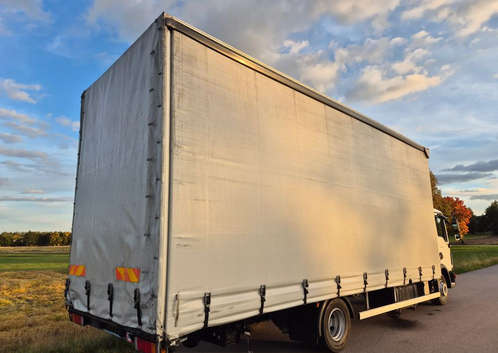 MAN TGL 12.250 6.2m 7.6m HAK AUTOMAT KLIMA 12000kg ESP EURO 6 mega / TOP STAN / okazja nauka jazdy MOŻLIWOŚĆ DOSTOSOWANIA elka - Camion à rideaux coulissants: photos 4 MAN TGL 12.250 6.2m 7.6m HAK AUTOMAT KLIMA 12000kg ESP EURO 6 mega / TOP STAN / okazja nauka jazdy MOŻLIWOŚĆ DOSTOSOWANIA elka - Camion à rideaux coulissants: photos 4