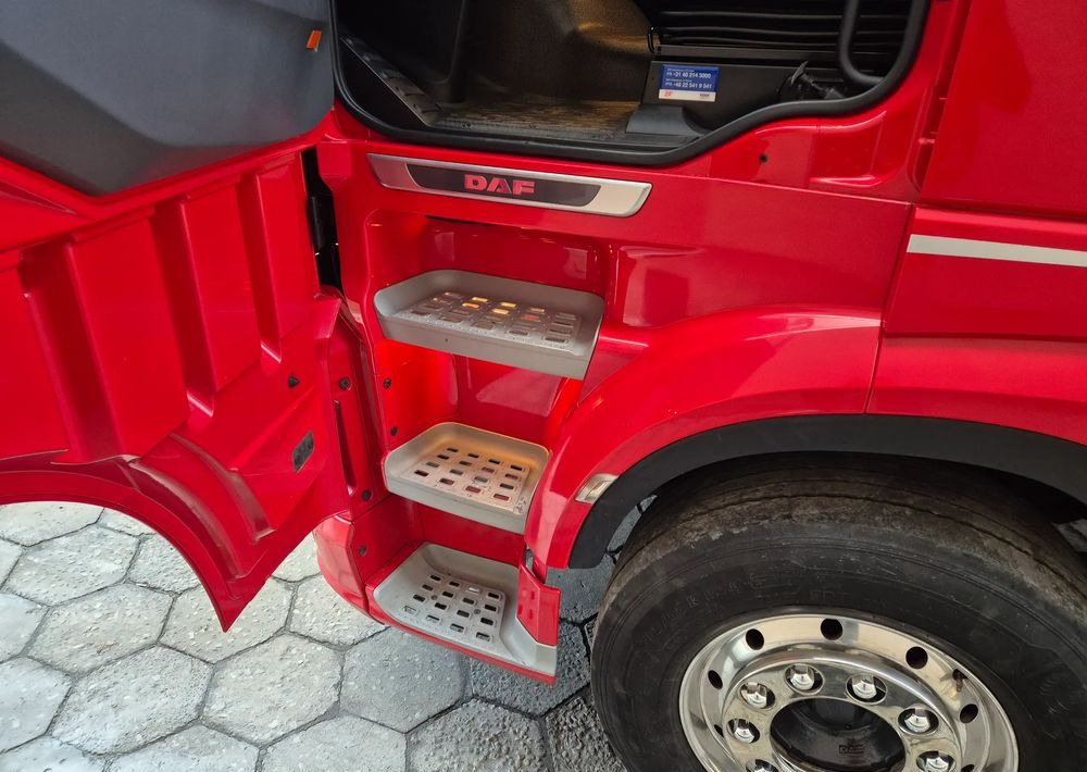 DAF XF 480 2021 Alufelgi opony 90% SSC TOP STANDARD / DUŻE KOTŁY / z Polski / jeden właściciel super zadbane SERWISOWANE - Tracteur routier: photos 4 DAF XF 480 2021 Alufelgi opony 90% SSC TOP STANDARD / DUŻE KOTŁY / z Polski / jeden właściciel super zadbane SERWISOWANE - Tracteur routier: photos 4