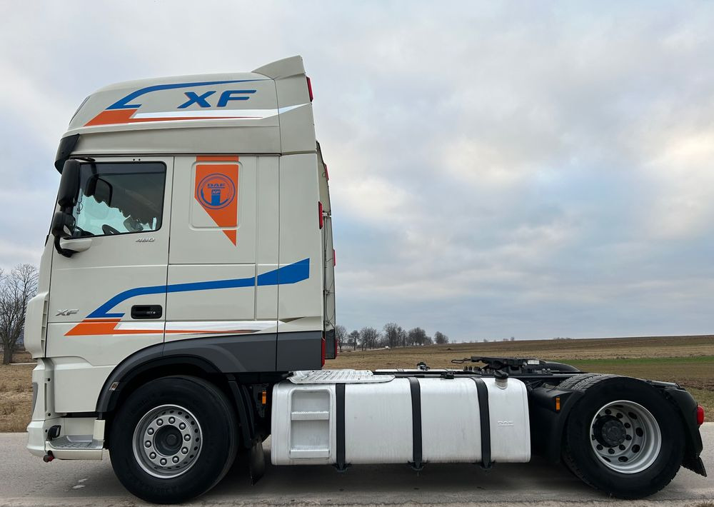 DAF XF 480 OKAZJA 2020 SSC TOP STANDARD / DUŻE KOTŁY / z Polski / jeden właściciel super zadbane SERWISOWANE - Tracteur routier: photos 3 DAF XF 480 OKAZJA 2020 SSC TOP STANDARD / DUŻE KOTŁY / z Polski / jeden właściciel super zadbane SERWISOWANE - Tracteur routier: photos 3