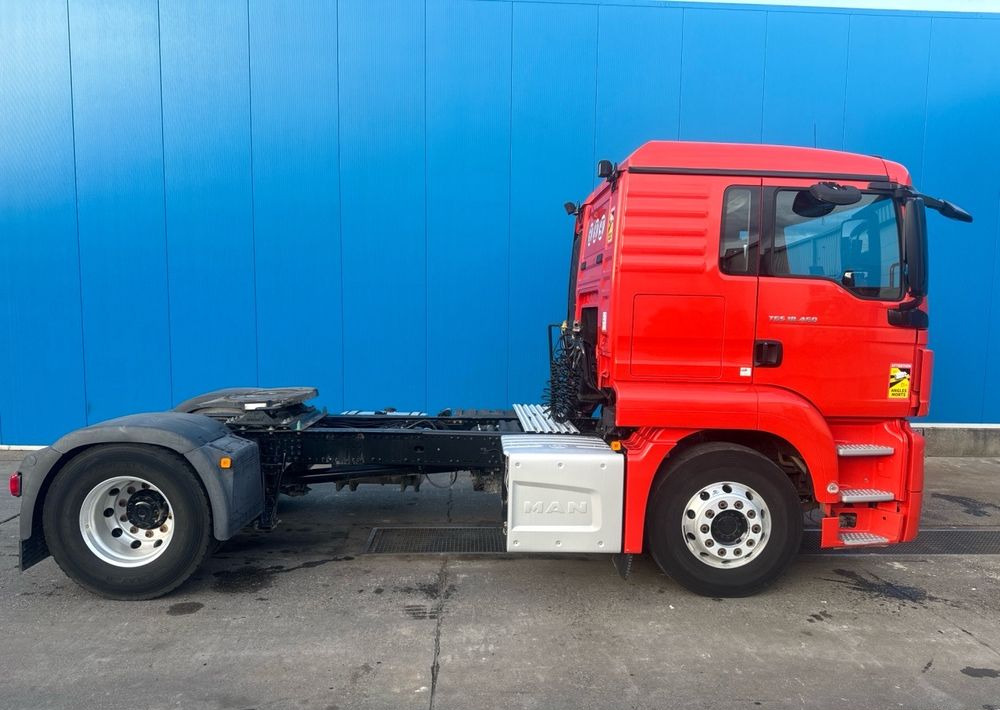 MAN TGS 18.460 NAUKA JAZDY ELKA AUTOMAT 4x2 STANDARD 315/70r22.5 SUPER STAN TGX 470 460 420 430 500 510 400 360 410 320 - Tracteur routier: photos 3 MAN TGS 18.460 NAUKA JAZDY ELKA AUTOMAT 4x2 STANDARD 315/70r22.5 SUPER STAN TGX 470 460 420 430 500 510 400 360 410 320 - Tracteur routier: photos 3