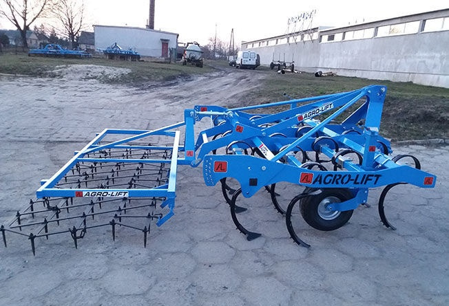 Agro-Lift KUS Vibro - Bineuse: photos 1 Agro-Lift KUS Vibro - Bineuse: photos 1