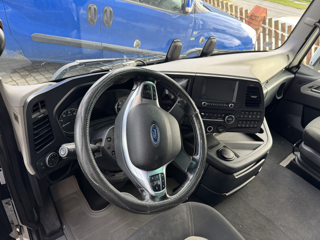 Ford F-Max 500 - Panel de instrumentos: photos 2 Ford F-Max 500 - Panel de instrumentos: photos 2