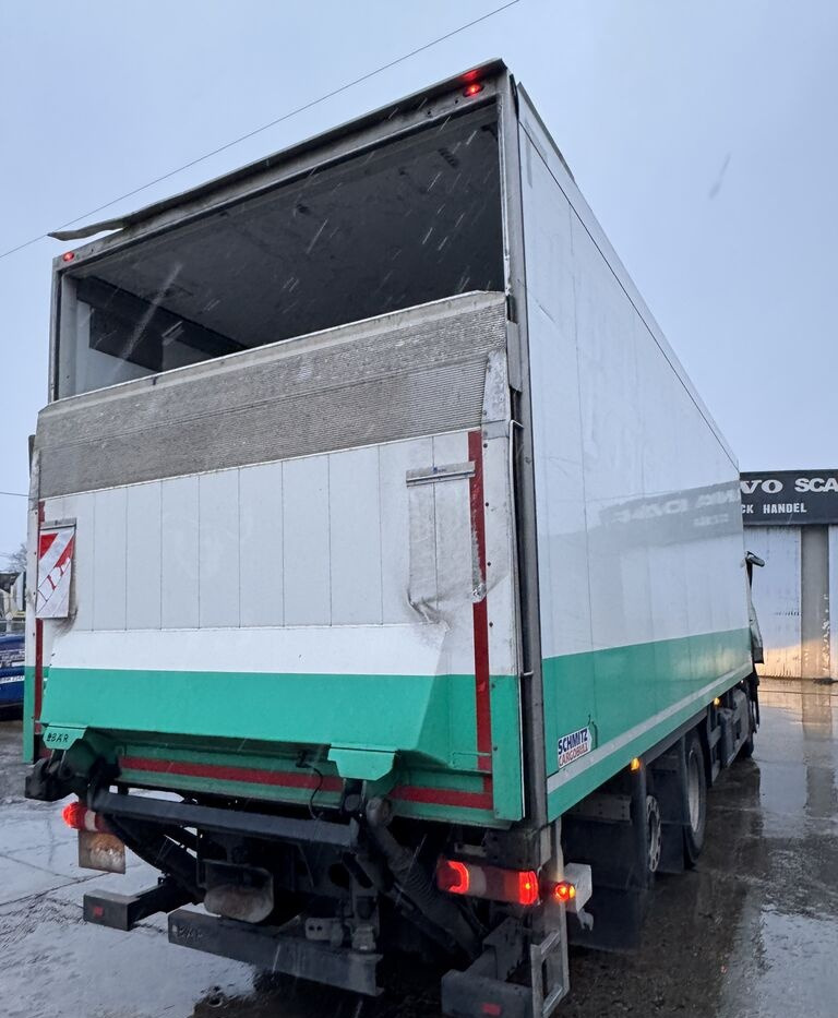 Zabudowa Kontener Chłodnia Schmitz Mercedes Iveco Man Volvo Schmitz Cargobull Mercedes-Benz Antos - Carrosserie et extérieur pour Camion: photos 3 Zabudowa Kontener Chłodnia Schmitz Mercedes Iveco Man Volvo Schmitz Cargobull Mercedes-Benz Antos - Carrosserie et extérieur pour Camion: photos 3