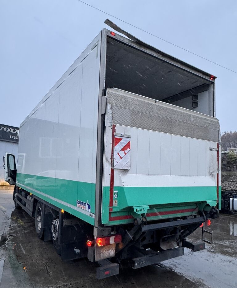 Zabudowa Kontener Chłodnia Schmitz Mercedes Iveco Man Volvo Schmitz Cargobull Mercedes-Benz Antos - Carrosserie et extérieur pour Camion: photos 4 Zabudowa Kontener Chłodnia Schmitz Mercedes Iveco Man Volvo Schmitz Cargobull Mercedes-Benz Antos - Carrosserie et extérieur pour Camion: photos 4