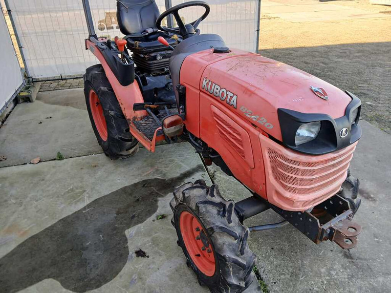 Kubota B 2420 - Micro tracteur: photos 3 Kubota B 2420 - Micro tracteur: photos 3