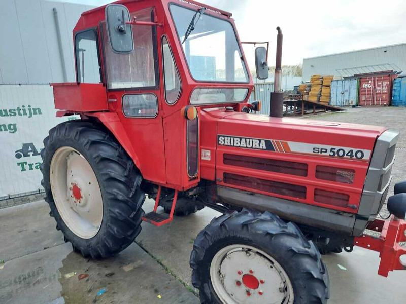 Shibaura SP 5040 - Tracteur agricole: photos 2 Shibaura SP 5040 - Tracteur agricole: photos 2