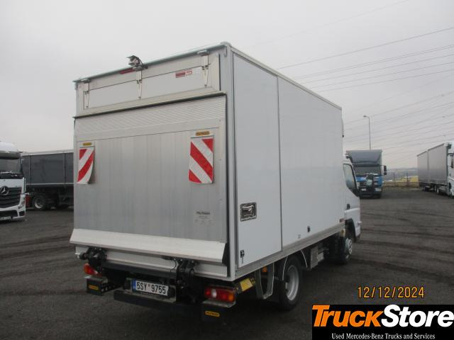 FUSO Canter 3C15 - Camion fourgon: photos 3 FUSO Canter 3C15 - Camion fourgon: photos 3