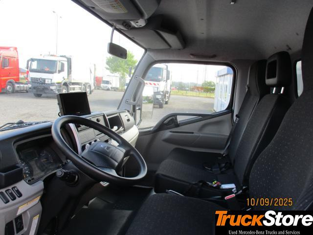 Fourgon grand volume FUSO Canter 3C15: photos 7 Fourgon grand volume FUSO Canter 3C15: photos 7