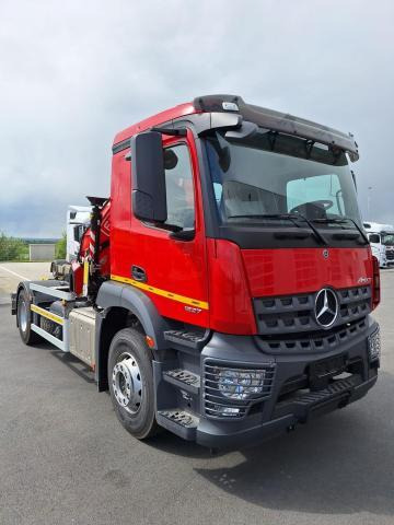 Mercedes-Benz Arocs 1827 L - Camion ampliroll, Camion grue: photos 1 Mercedes-Benz Arocs 1827 L - Camion ampliroll, Camion grue: photos 1