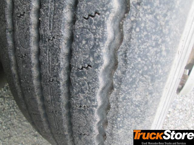 Mercedes-Benz Atego 1227 L - Camion fourgon: photos 3 Mercedes-Benz Atego 1227 L - Camion fourgon: photos 3
