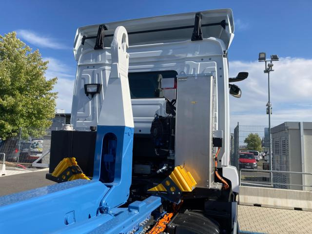 Mercedes-Benz eActros 300 L - Camion ampliroll: photos 2 Mercedes-Benz eActros 300 L - Camion ampliroll: photos 2