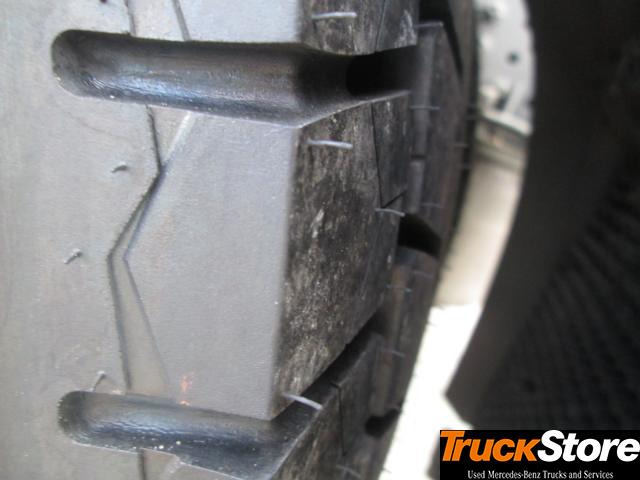 Mercedes-Benz Actros 1845 LS - Tracteur routier: photos 5 Mercedes-Benz Actros 1845 LS - Tracteur routier: photos 5