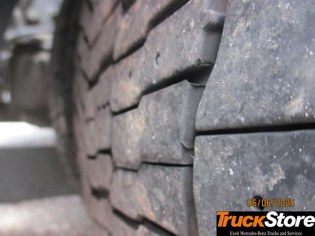 Mercedes-Benz Actros 1845 LS nRL - Tracteur routier: photos 5 Mercedes-Benz Actros 1845 LS nRL - Tracteur routier: photos 5